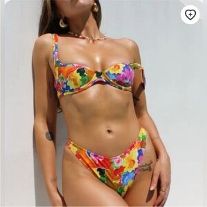 NWT rumored sugar magnolia swim set